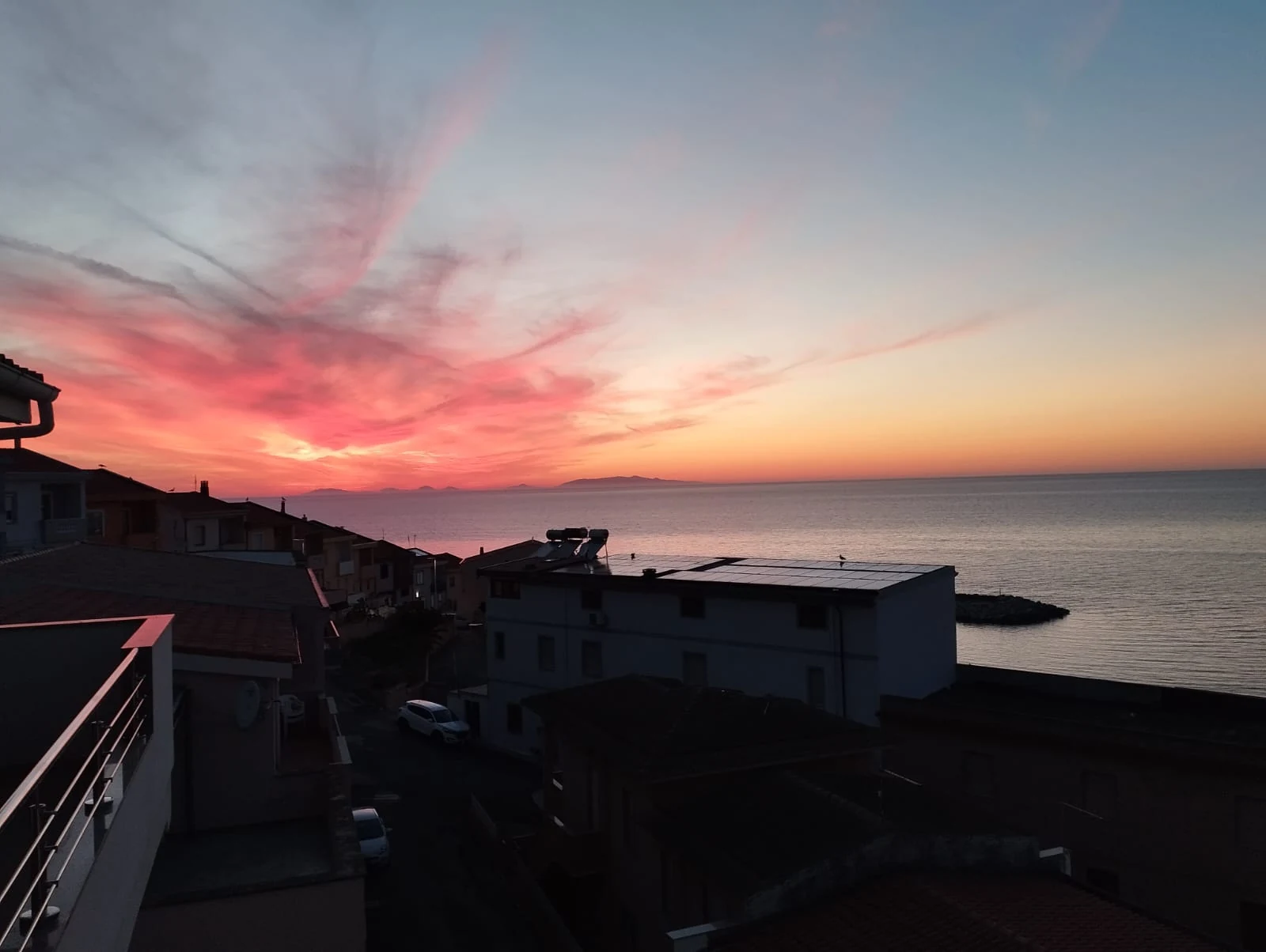 Il tramonto sul golfo dell'Asinara visto dal terrazzo delle nostre case